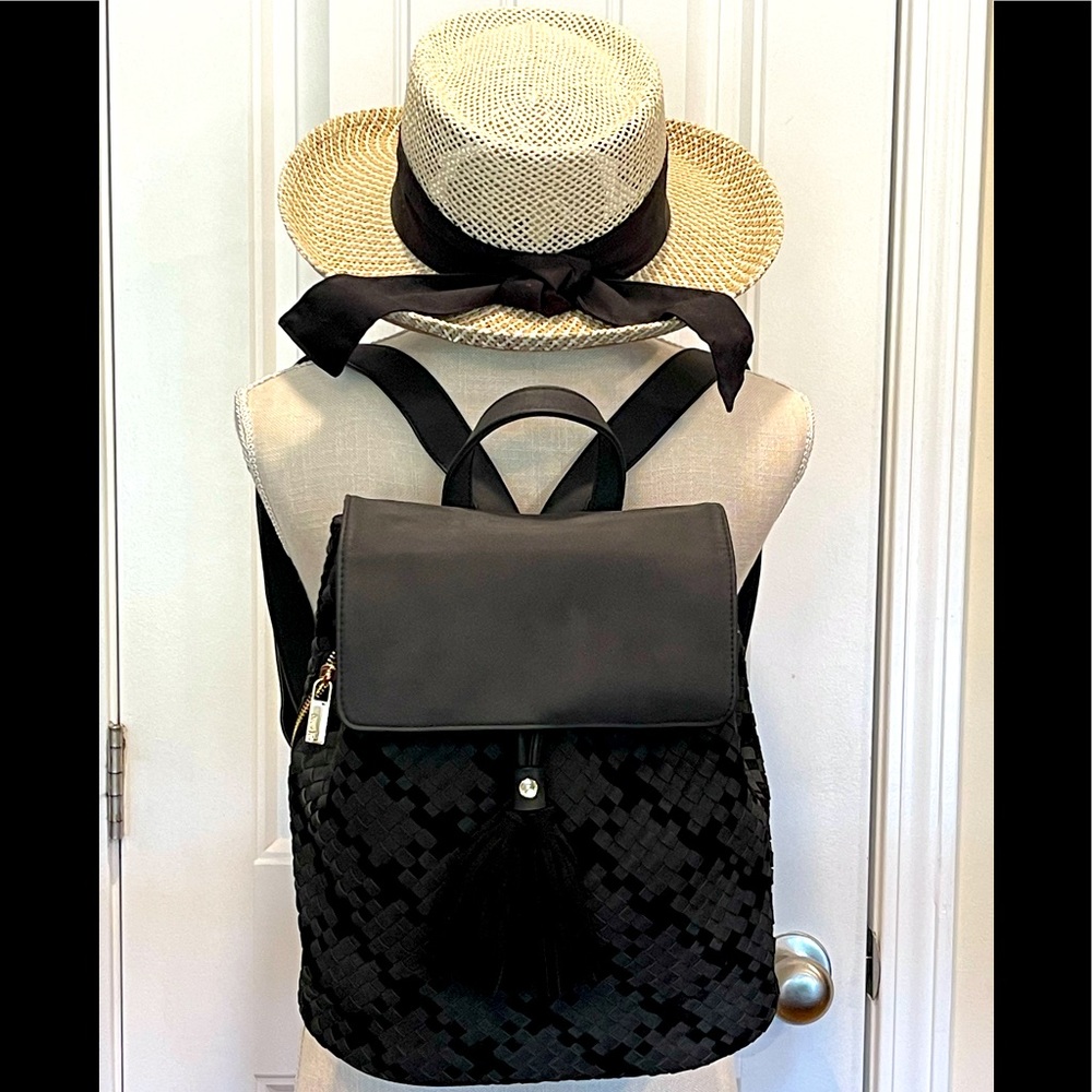 DEUX LUX BACKPACK NWOT!